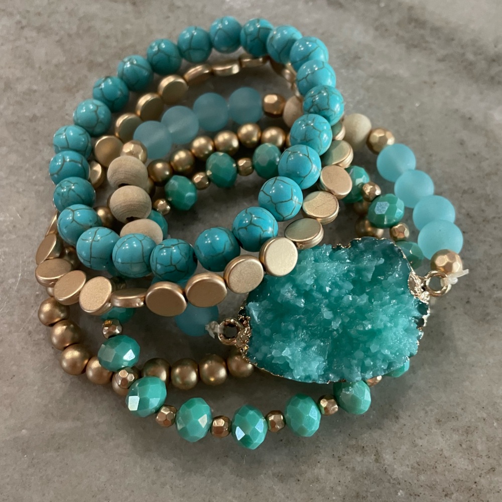 Faux turquoise beaded gold bracelets